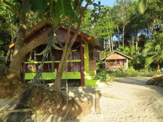 Lae Tawan Bungalow كوه تشانج رانونغ المظهر الخارجي الصورة